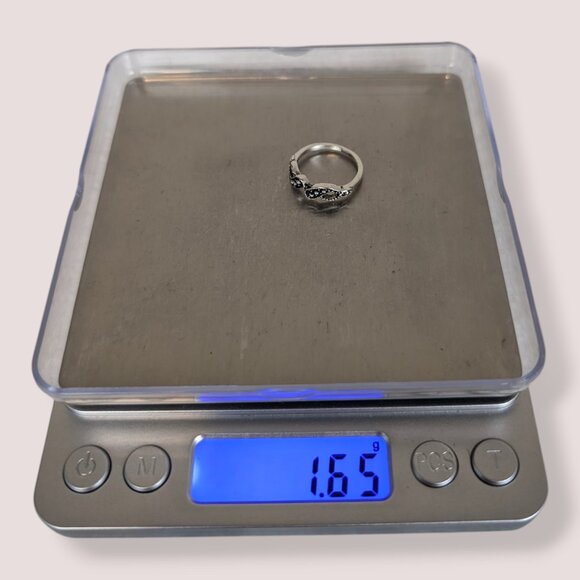 (3/$20) Dainty Dot & Swirl Cut Out Ring - Picture 5 of 5